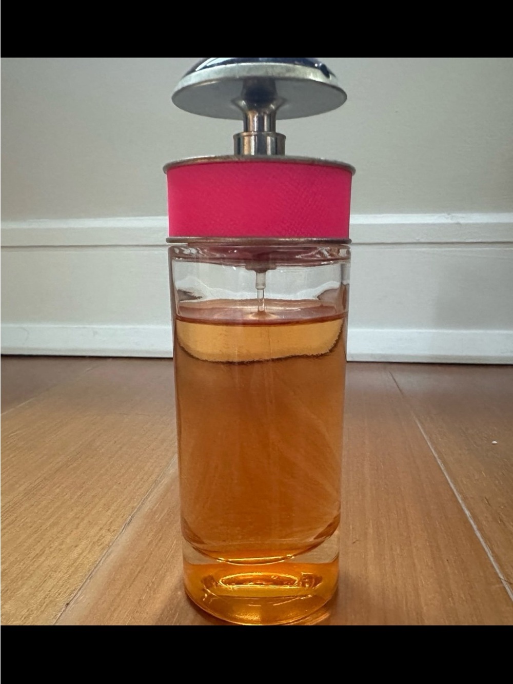 Prada Candy perfume - Picture 5 of 6